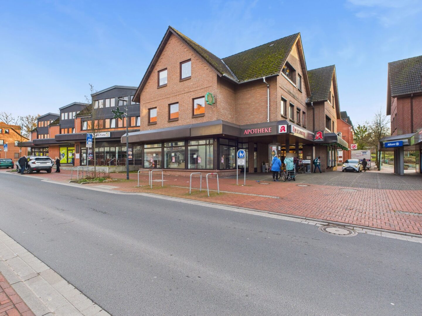 Straßenansicht